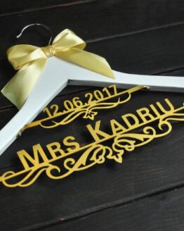 Wedding_Accessories_64_personalized Wedding Hanger design 4_1